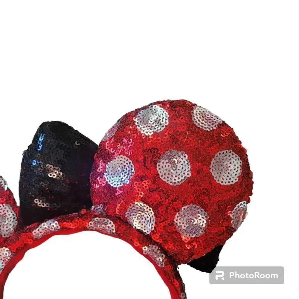 Minnie Mouse sequined and polka-dot headband in hard to find color combo
